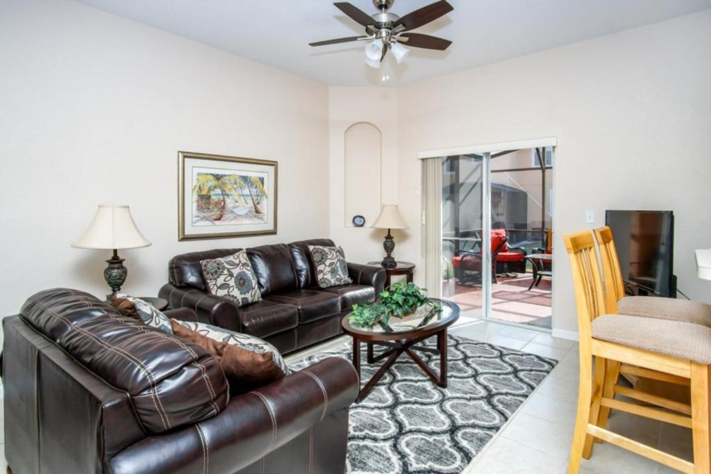Loyalty Vacation Homes - Kissimmee ออร์ลันโด ภายนอก รูปภาพ